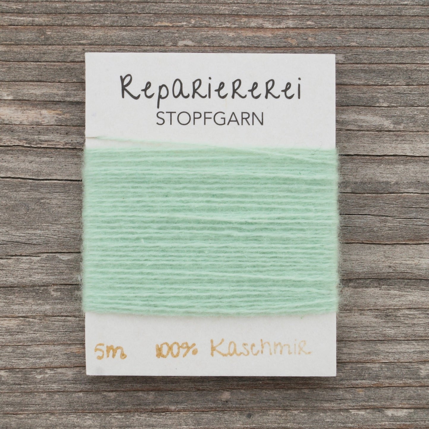 Stopfgarn Kaschmir 8016 Pastellgrün - Repariererei