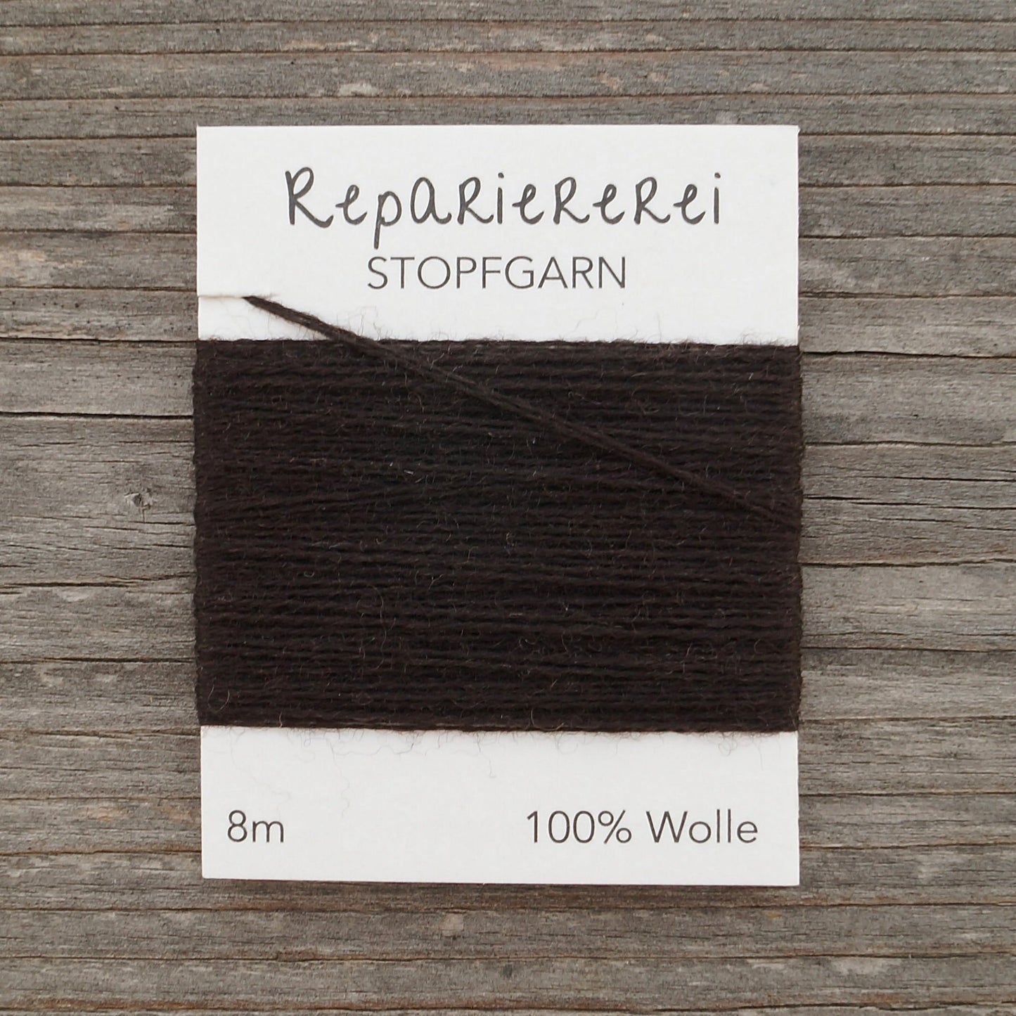 Stopfgarn Wolle 9022 Dunkelbraun - Repariererei