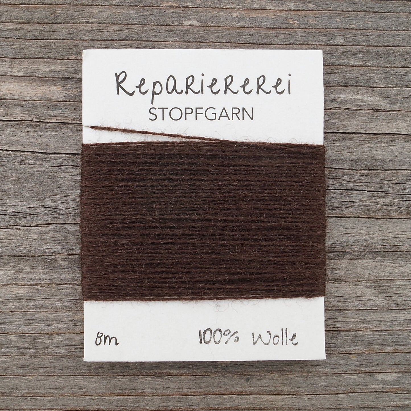 Stopfgarn Wolle 9039 Dunkelbraun - Repariererei