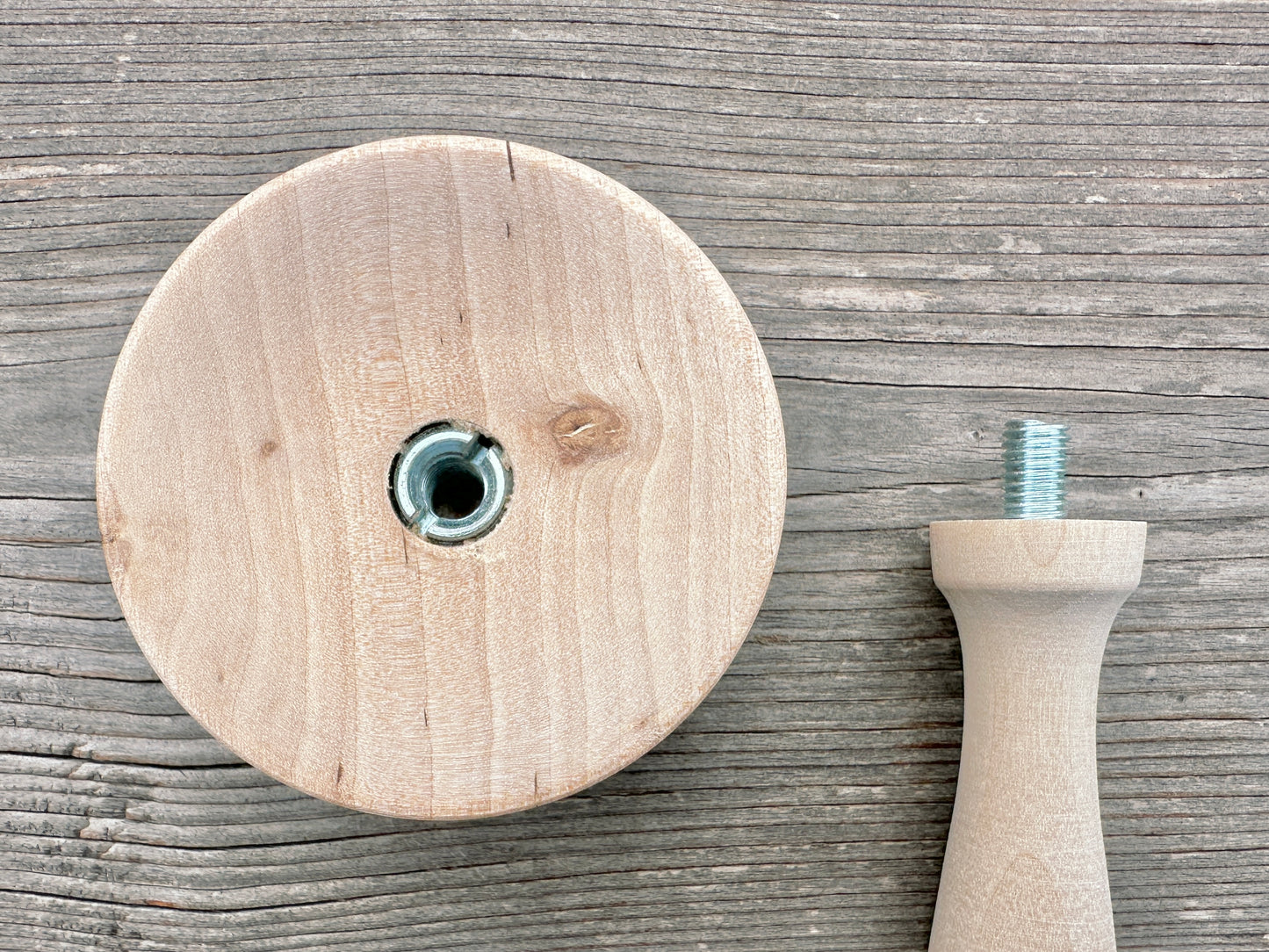 Stopfpilz mit Rille und abnehmbarem Griff