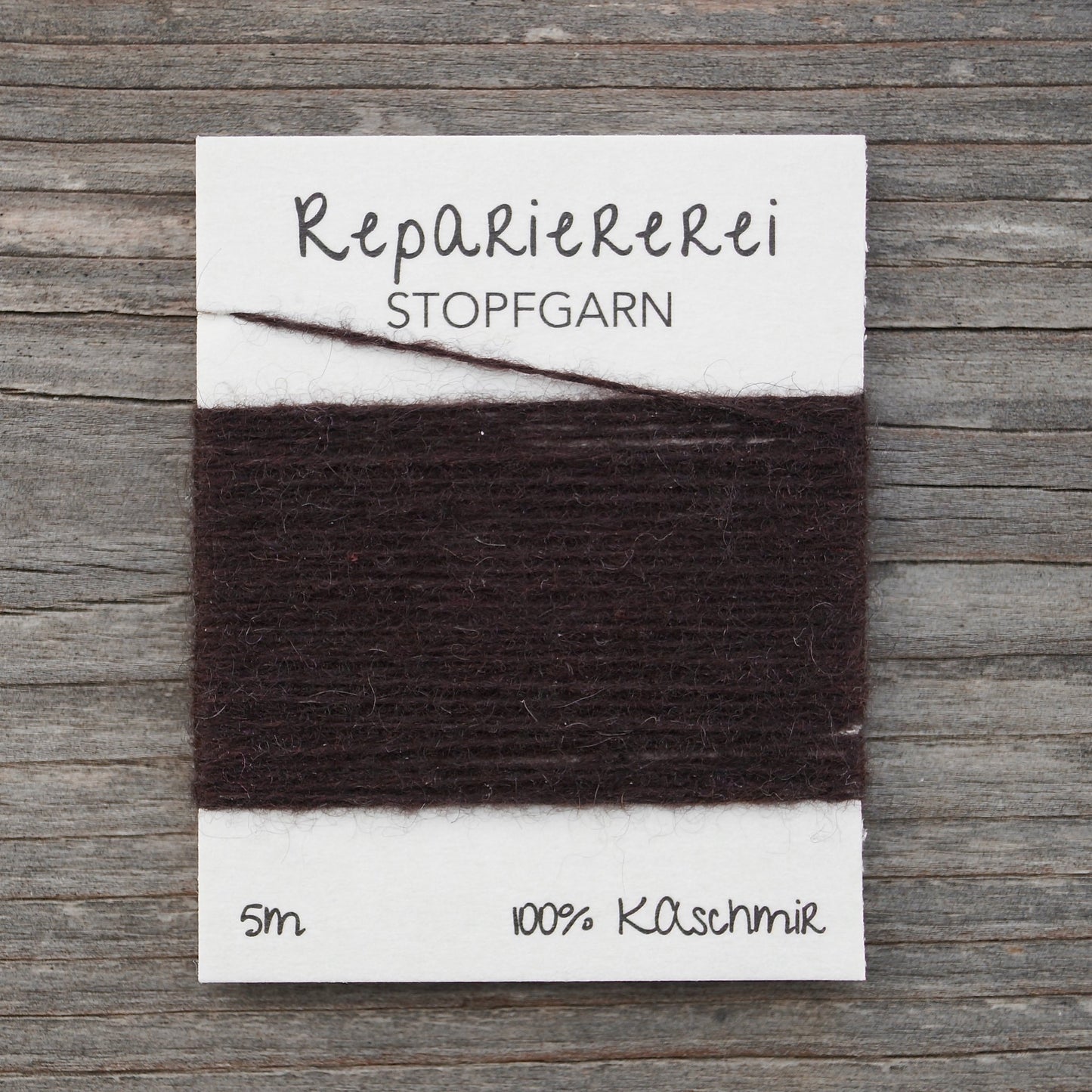 Stopfgarn Kaschmir 9033 Dunkelbraun warm - Repariererei