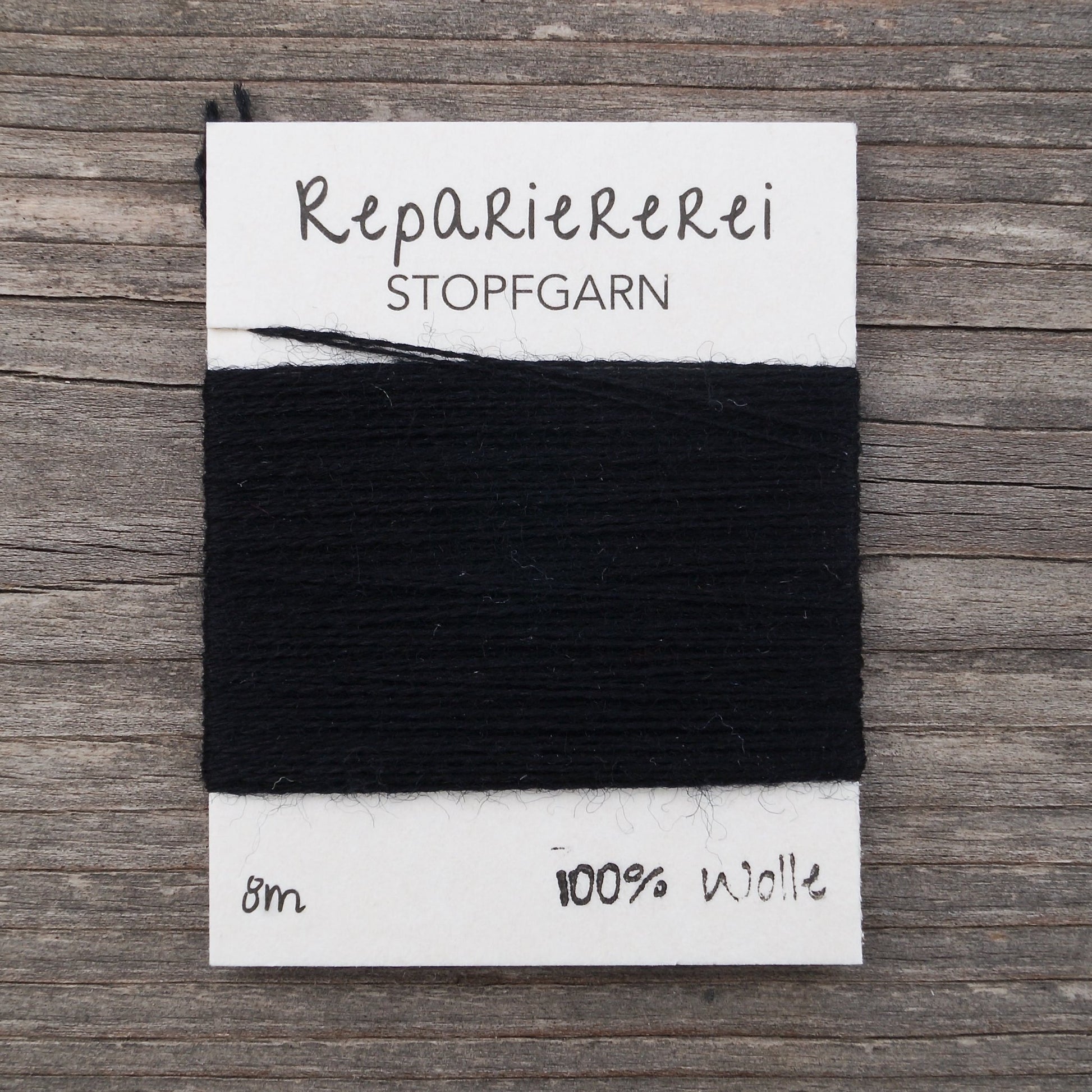 Stopfgarn Wolle 0001 Schwarz (fein) - Repariererei