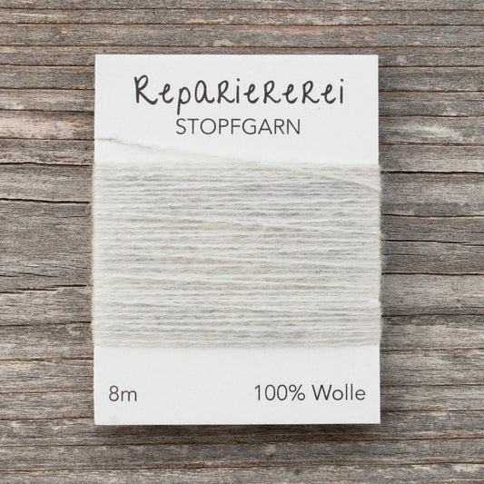Stopfgarn Wolle 0040 Hellgrau - Repariererei