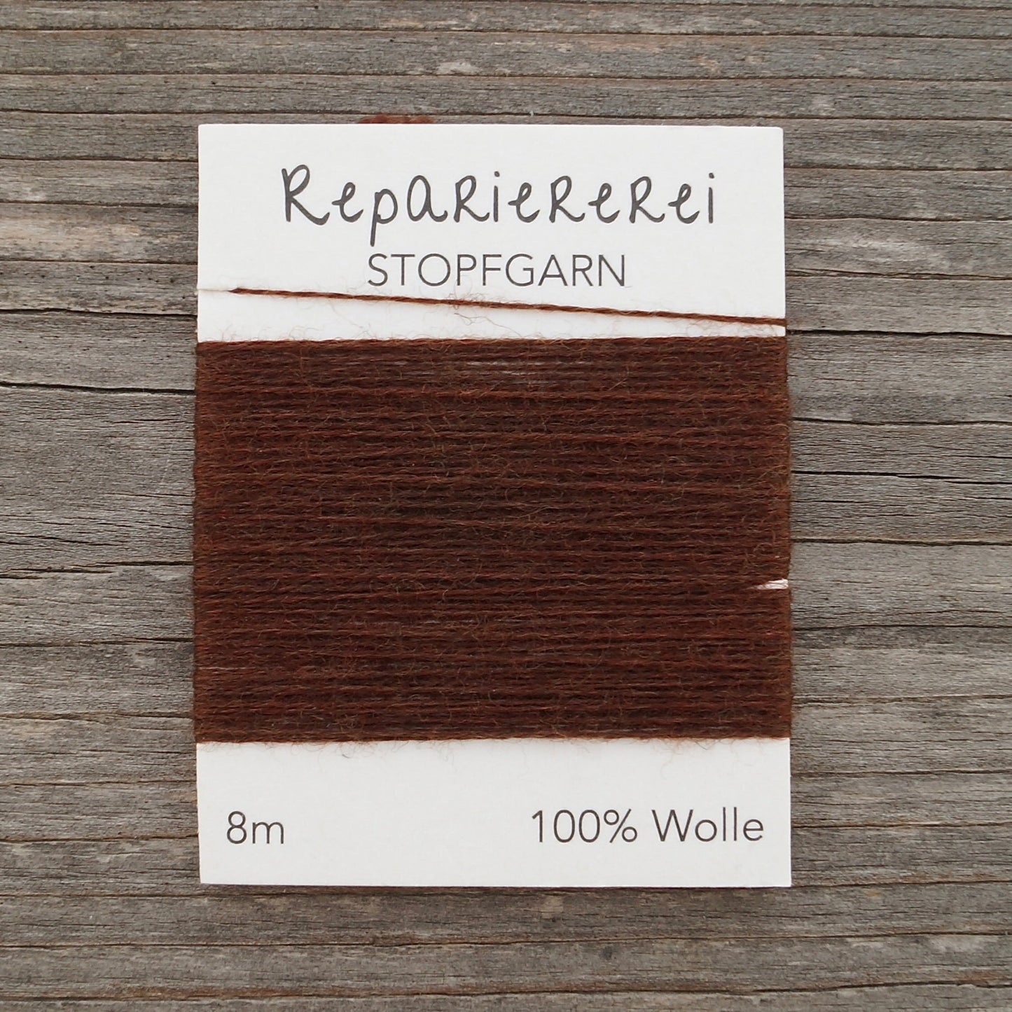 Stopfgarn Wolle 9002 Dunkelbraun warm - Repariererei
